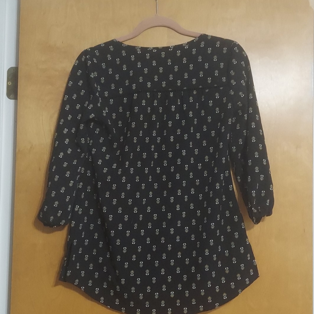 Patterned top - Picture 5 of 5